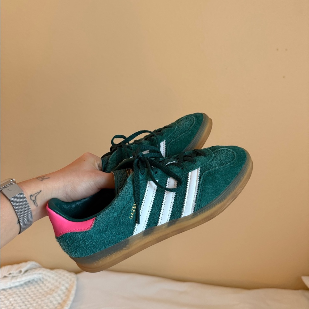 Adidas Gazelle Forest Green Sneakers with Pink Heel